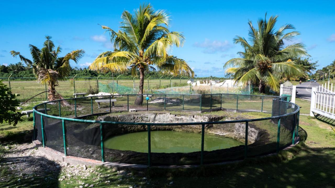 Isle Royal Inn Fuvahmulah Екстериор снимка